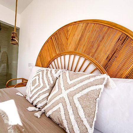 Chakra House Fuerteventura - Affordable Rooms In A Cozy Guesthouse Corralejo Esterno foto