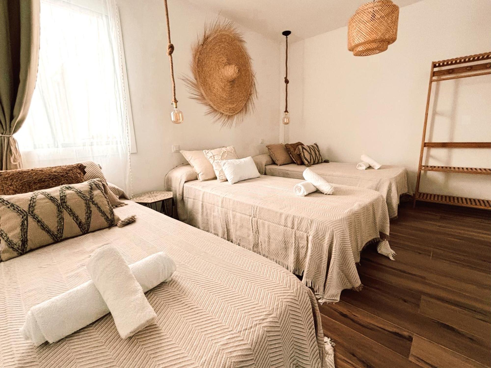 Chakra House Fuerteventura - Affordable Rooms In A Cozy Guesthouse Corralejo Esterno foto