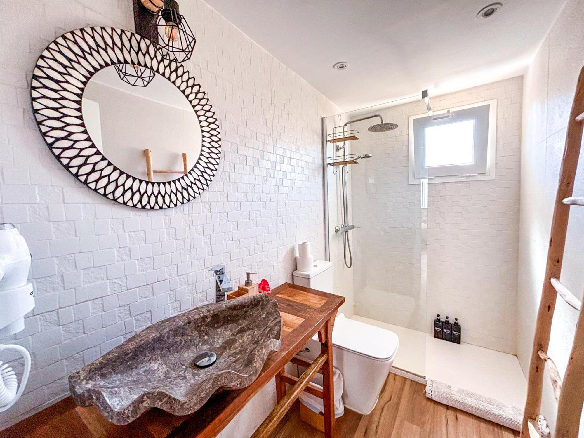 Chakra House Fuerteventura - Affordable Rooms In A Cozy Guesthouse Corralejo Esterno foto