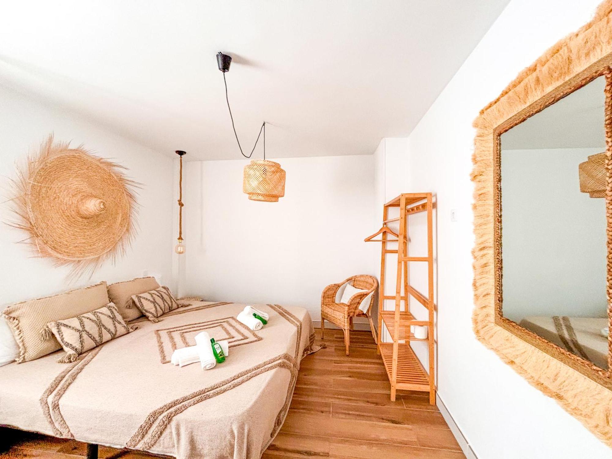 Chakra House Fuerteventura - Affordable Rooms In A Cozy Guesthouse Corralejo Esterno foto