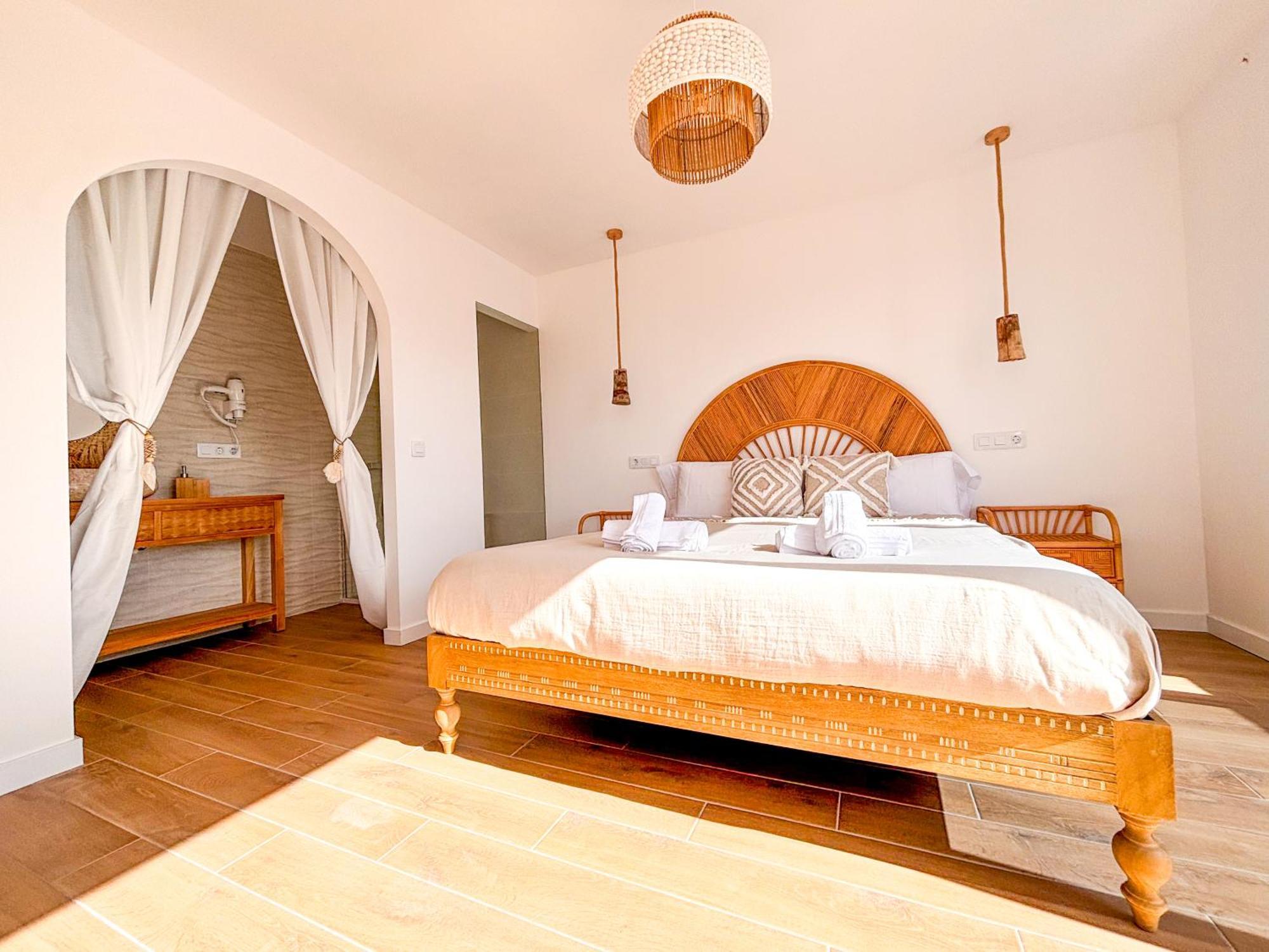 Chakra House Fuerteventura - Affordable Rooms In A Cozy Guesthouse Corralejo Esterno foto