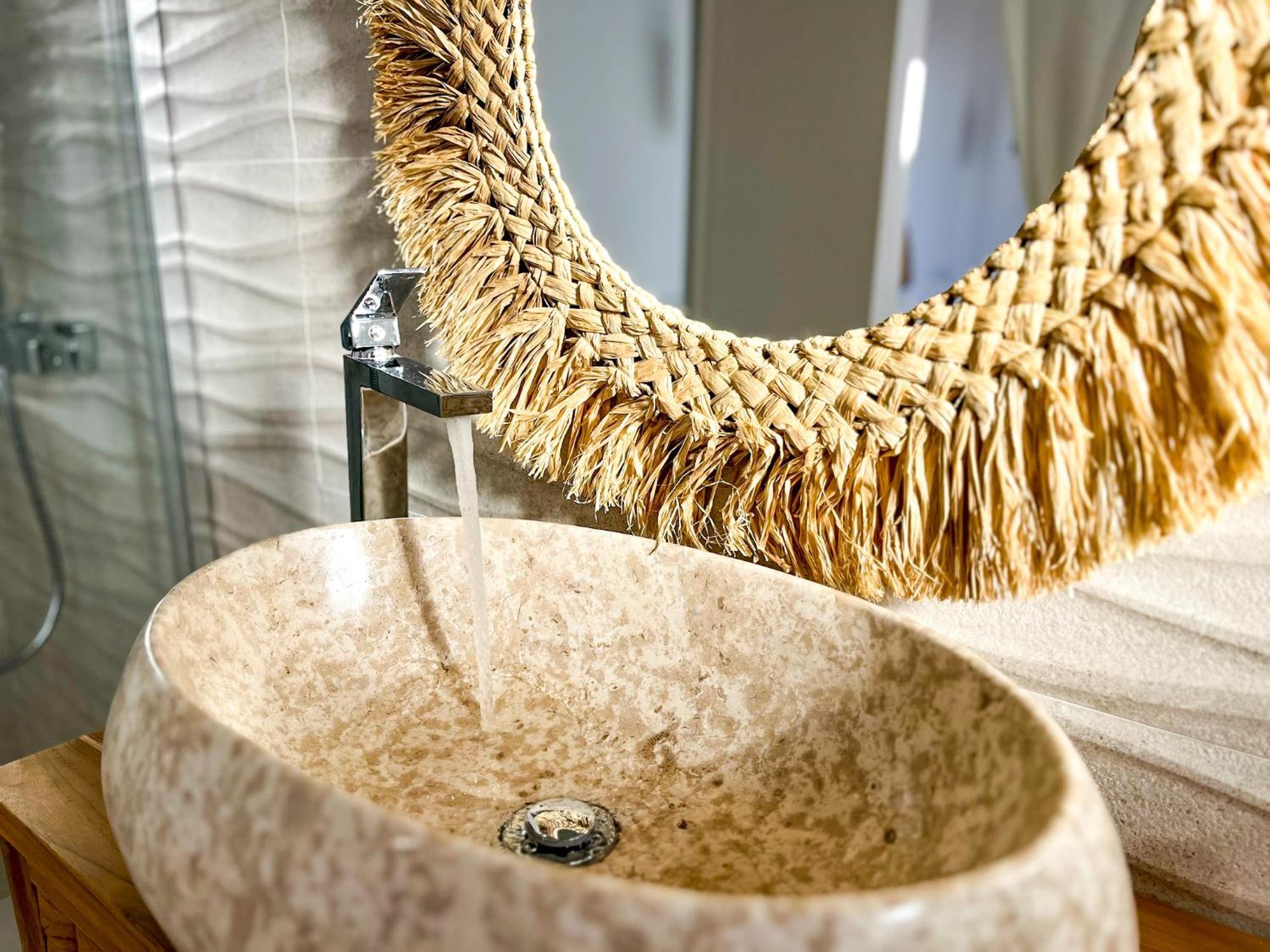 Chakra House Fuerteventura - Affordable Rooms In A Cozy Guesthouse Corralejo Esterno foto